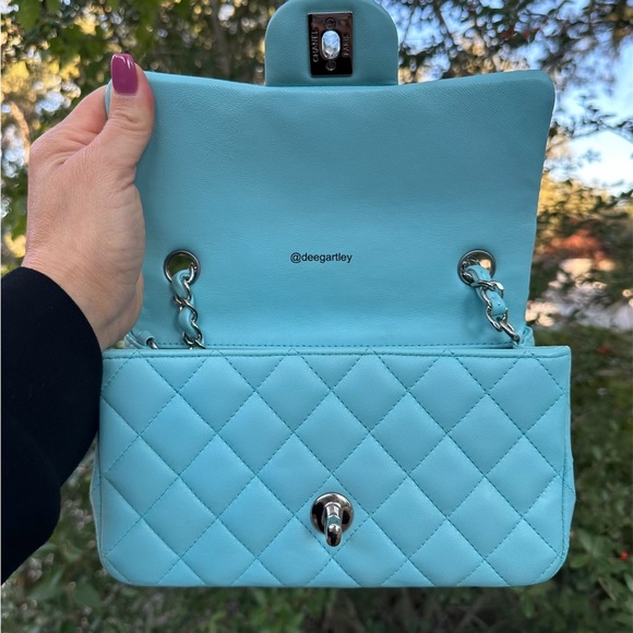 Chanel 19C Tiffany Blue Rectangular Mini - Picture 9 of 15